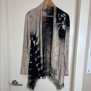 Elegant Tie-Dye Cardigan - Black and Cream (B)